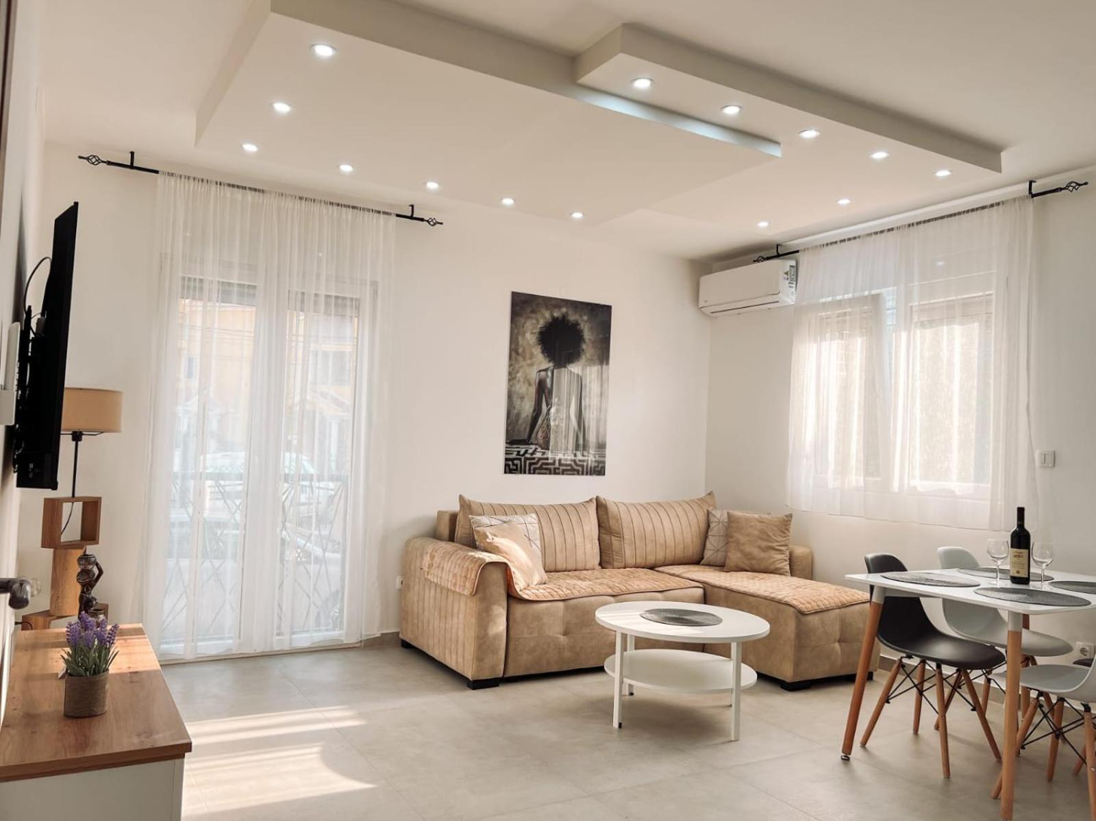 M&n Apartment