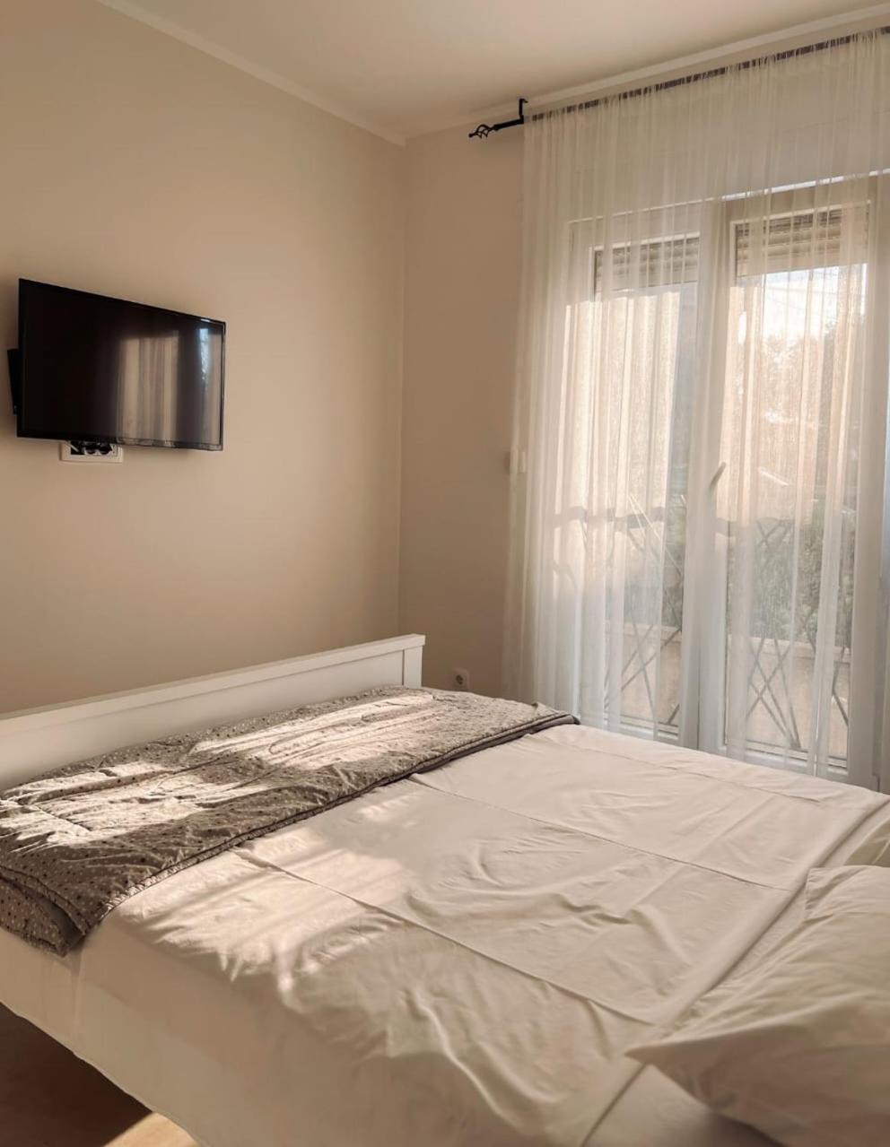 Apartment M&n *